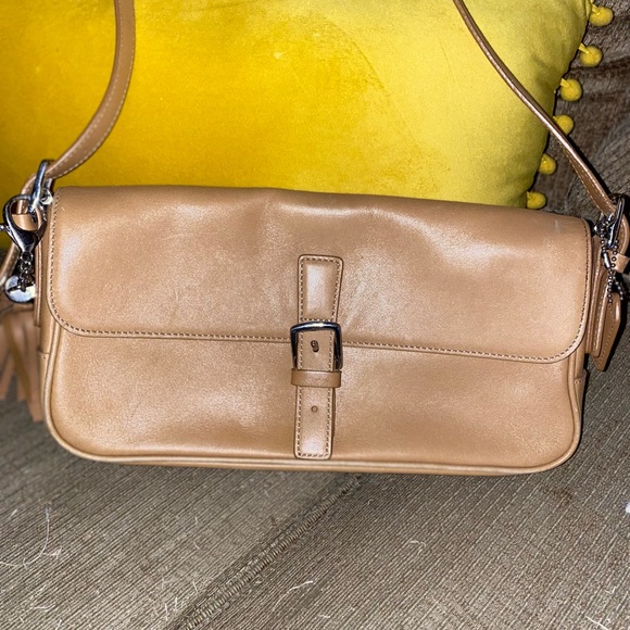 Coach Brown Leather clutch - Picture 3 of 10